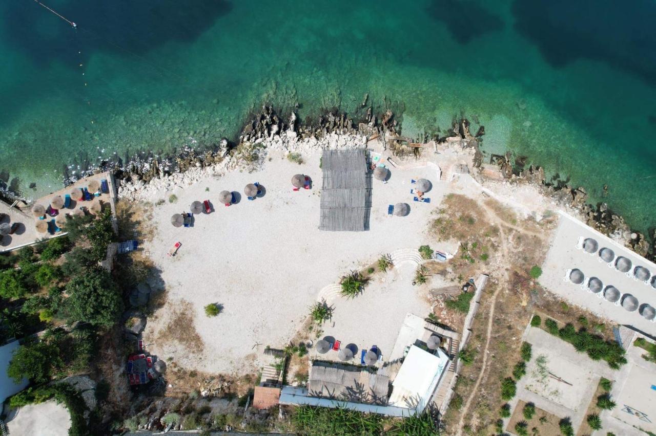 Hotel Erdano Sarandë 外观 照片