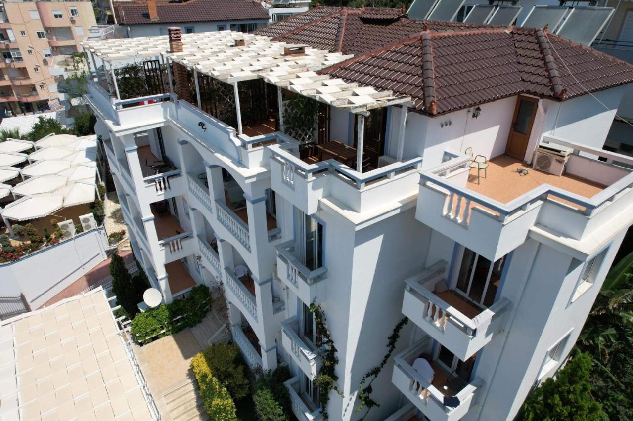 Hotel Erdano Sarandë 外观 照片