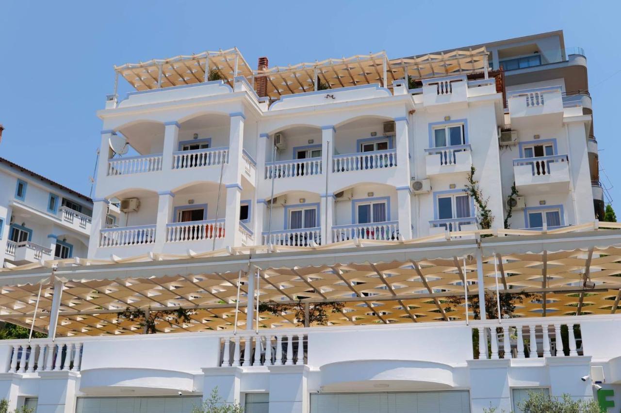 Hotel Erdano Sarandë 外观 照片