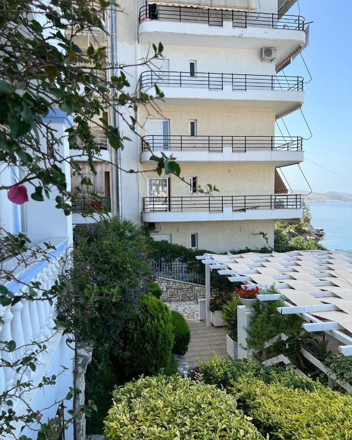 Hotel Erdano Sarandë 外观 照片