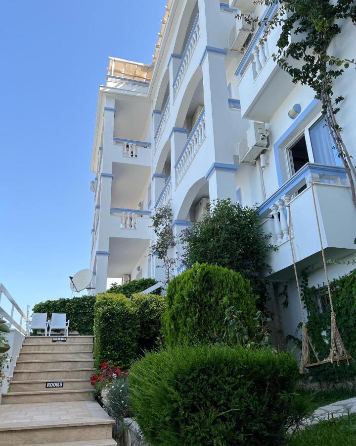 Hotel Erdano Sarandë 外观 照片