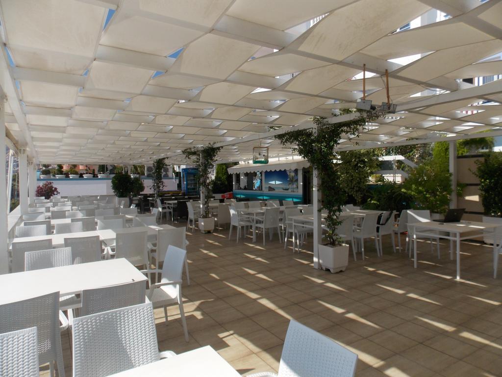 Hotel Erdano Sarandë 外观 照片