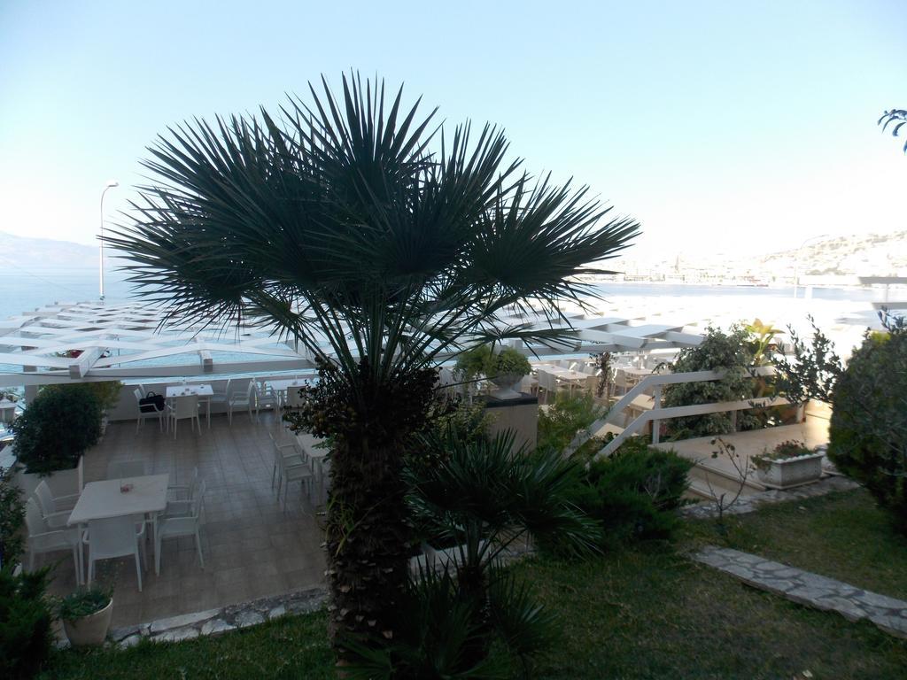 Hotel Erdano Sarandë 外观 照片