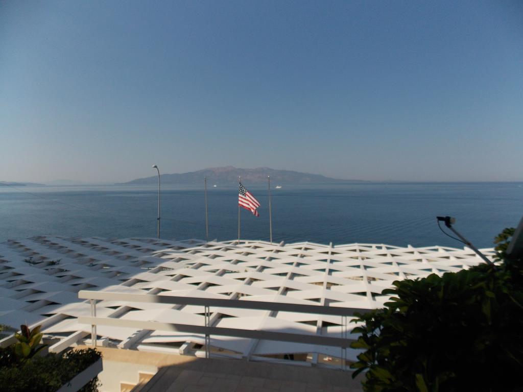Hotel Erdano Sarandë 外观 照片