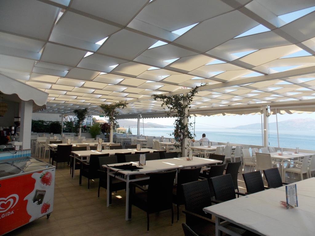 Hotel Erdano Sarandë 外观 照片