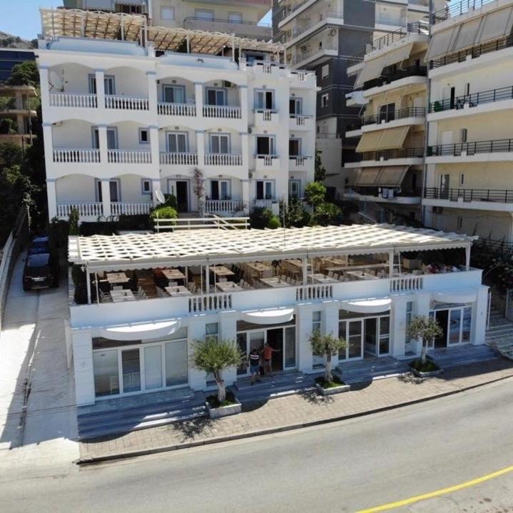 Hotel Erdano Sarandë 外观 照片